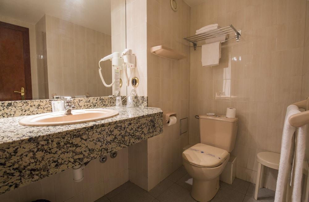 Hotel Cervol Андора ла Веля Екстериор снимка
