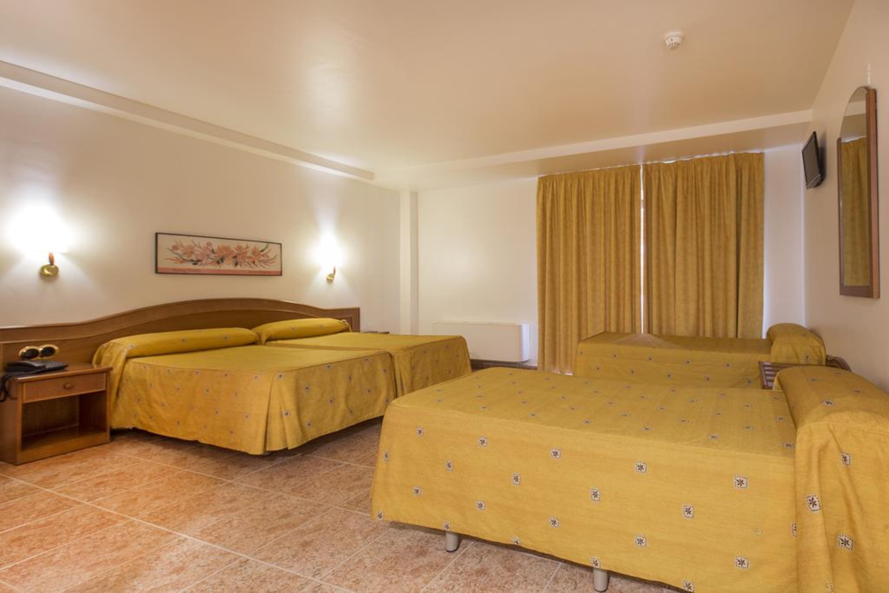 Hotel Cervol Андора ла Веля Екстериор снимка