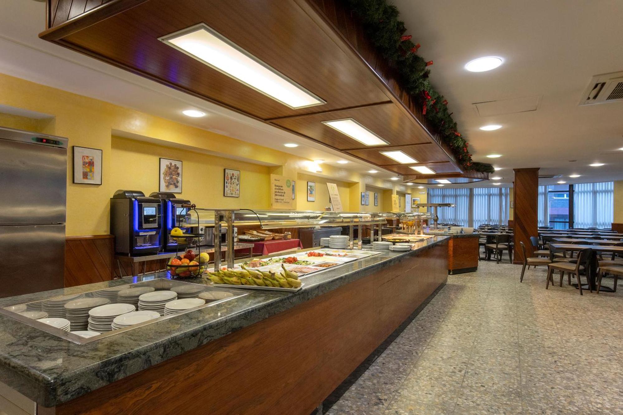 Hotel Cervol Андора ла Веля Екстериор снимка