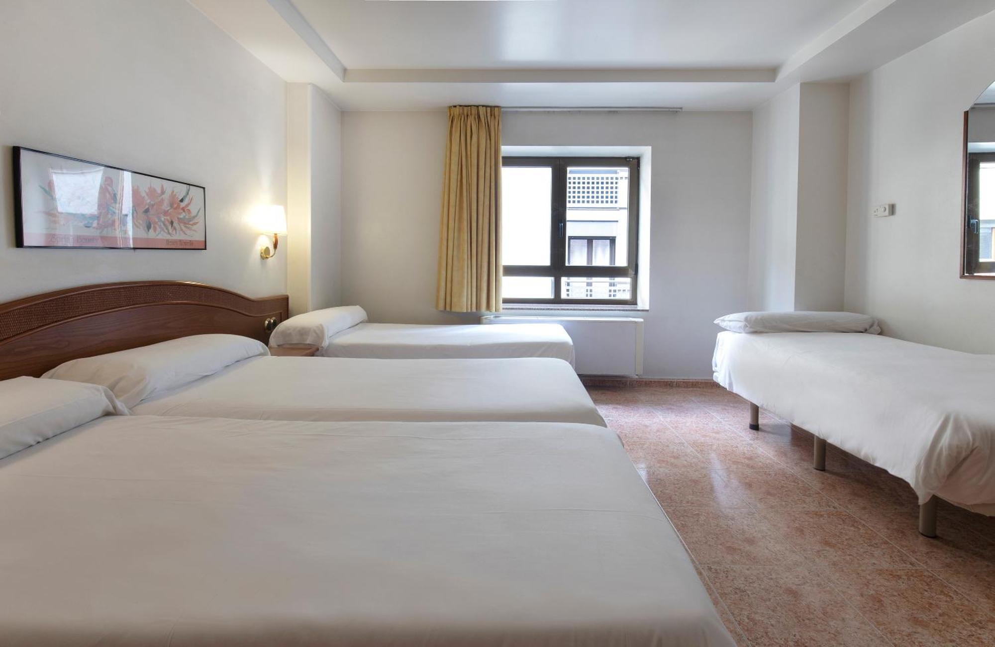 Hotel Cervol Андора ла Веля Екстериор снимка