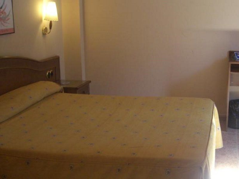 Hotel Cervol Андора ла Веля Екстериор снимка